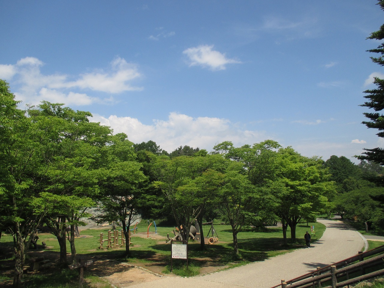 松本市アルプス公園 スタッフブログ 最近の天気予報は当たります