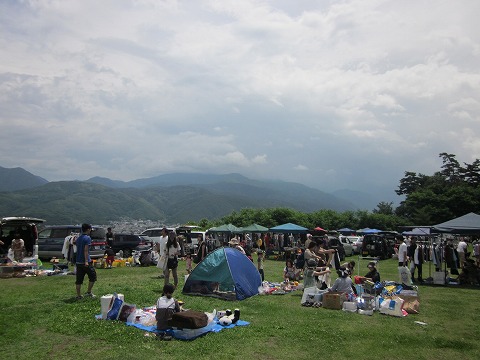 松本市アルプス公園 スタッフブログ イベント報告 東入口フリーマーケット